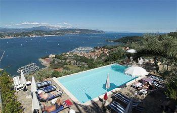 Le Ville Relais 3*