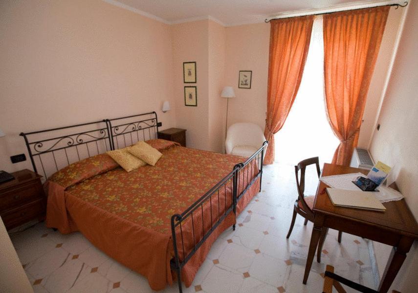 Le Ville Relais Hotel La Spezia